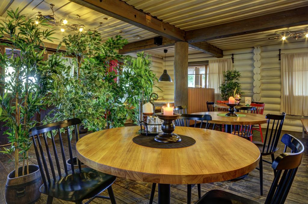 Zemsodis Guest House Plunge Exterior photo