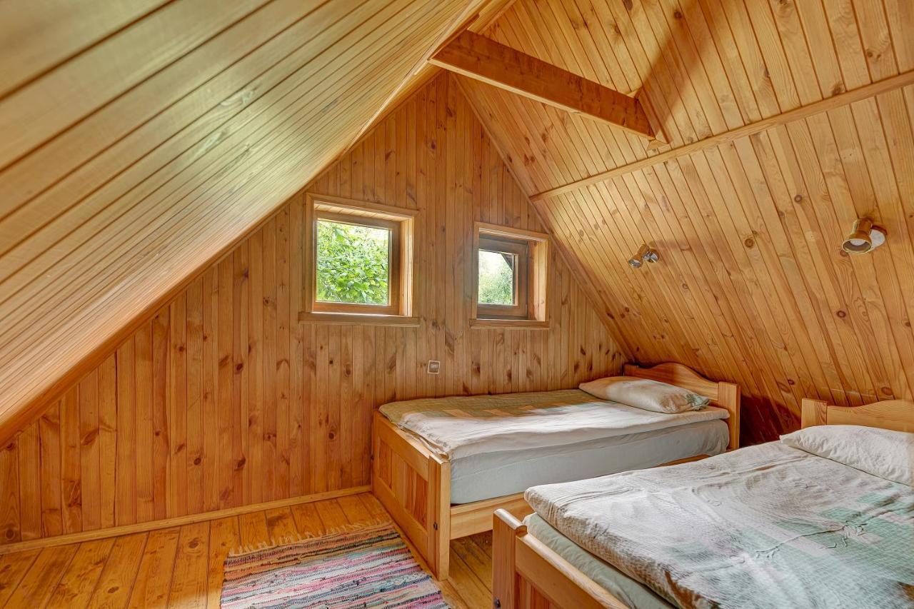 Zemsodis Guest House Plunge Exterior photo
