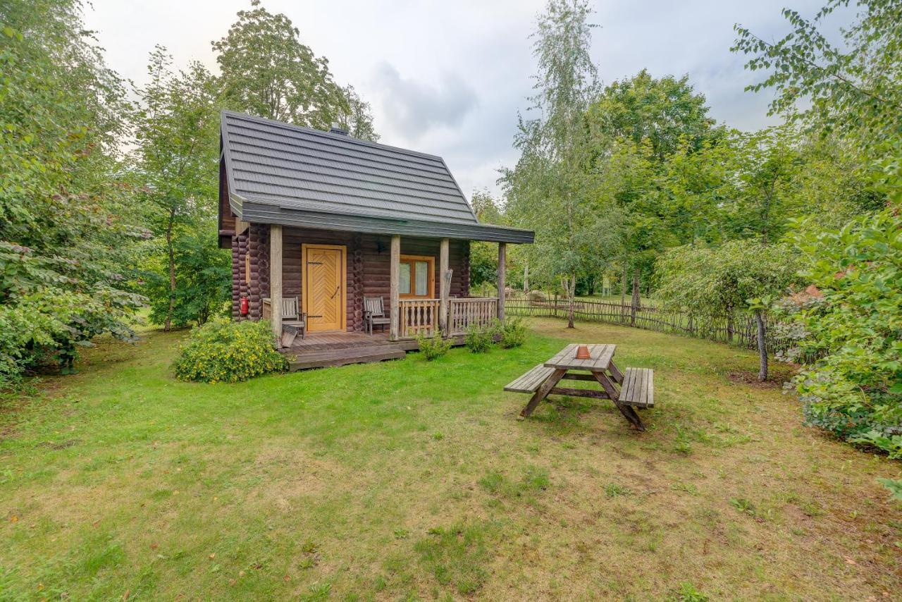 Zemsodis Guest House Plunge Exterior photo